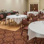 Greenwood Inn & Suites, Calgary