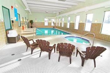 Greenwood & Suites, 3*